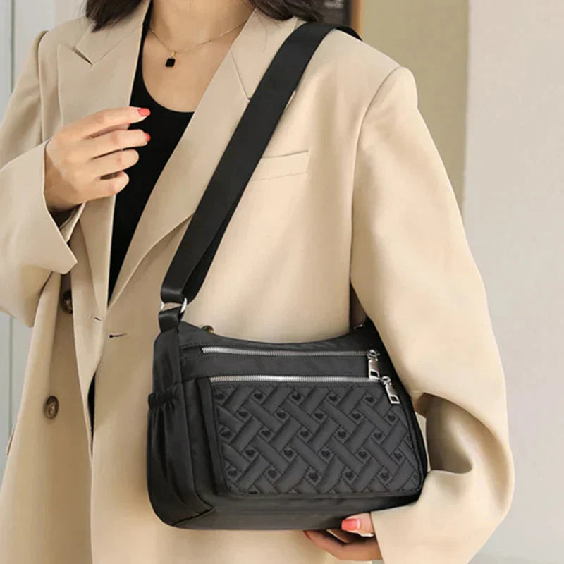 Quynh - Bolso Mensajero de Hombro de Nylon