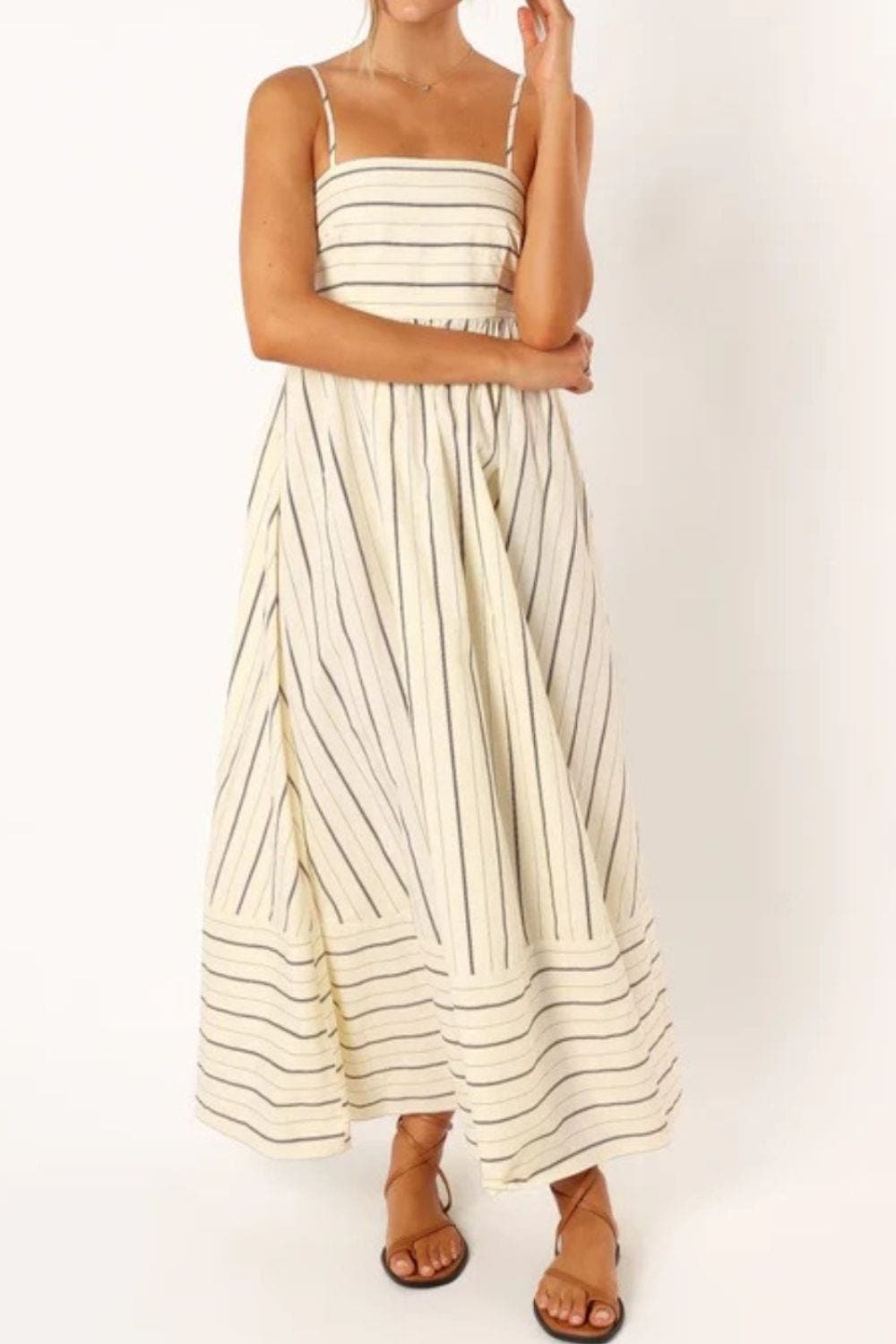 Lumi™ | Vestido Maxi Bare Bloom