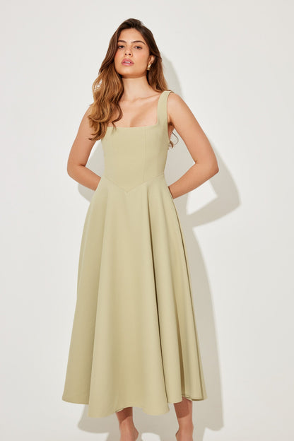 Amelia™ | Vestido Midi Flowy Atemporal