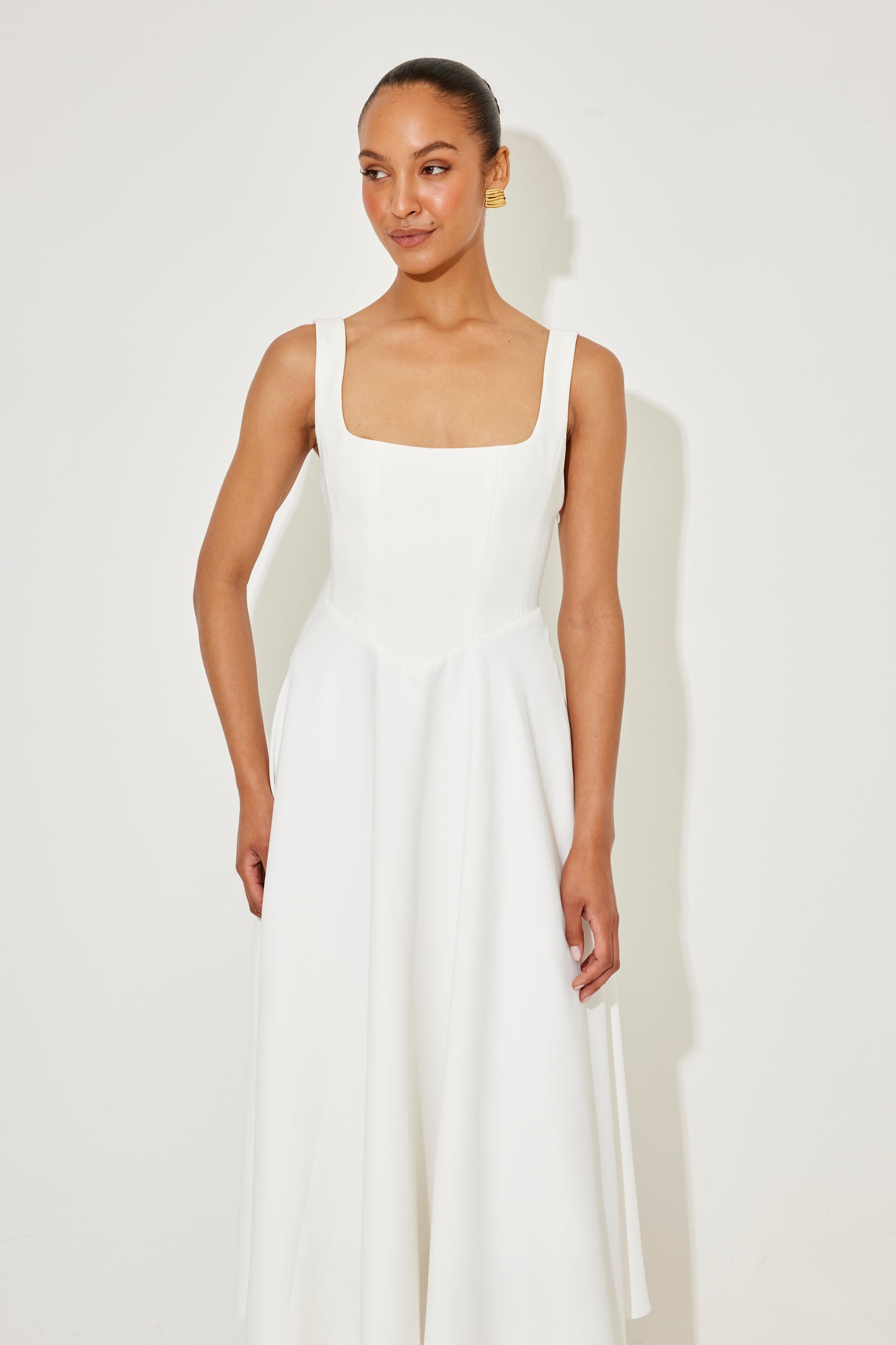 Amelia™ | Vestido Midi Flowy Atemporal