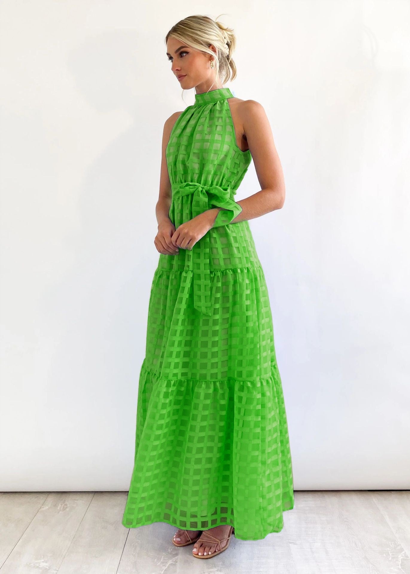 ZERA | PATTERNED FABRIC PUFF SLEEVE MIDI DRESS.
