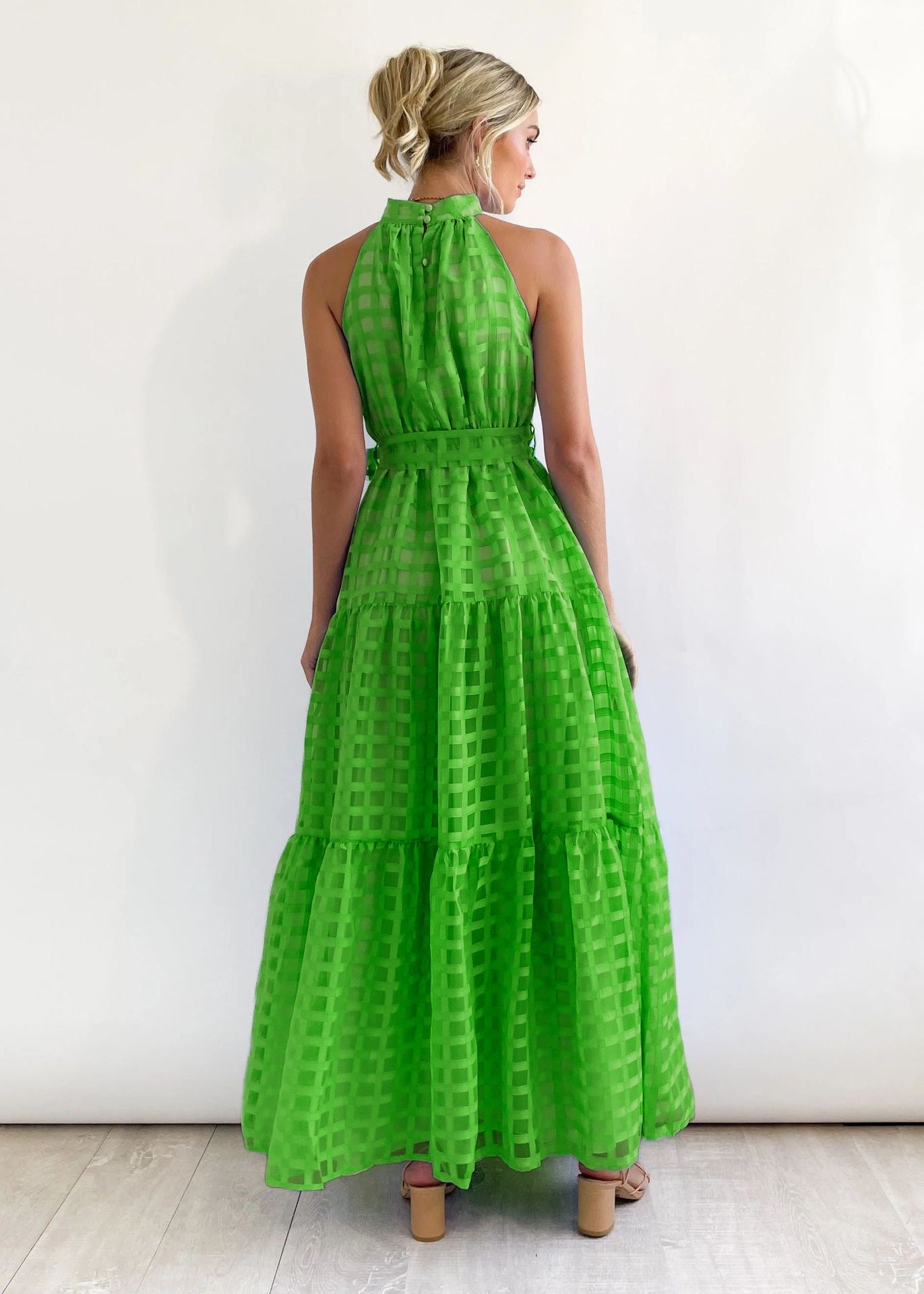 ZERA | PATTERNED FABRIC PUFF SLEEVE MIDI DRESS.