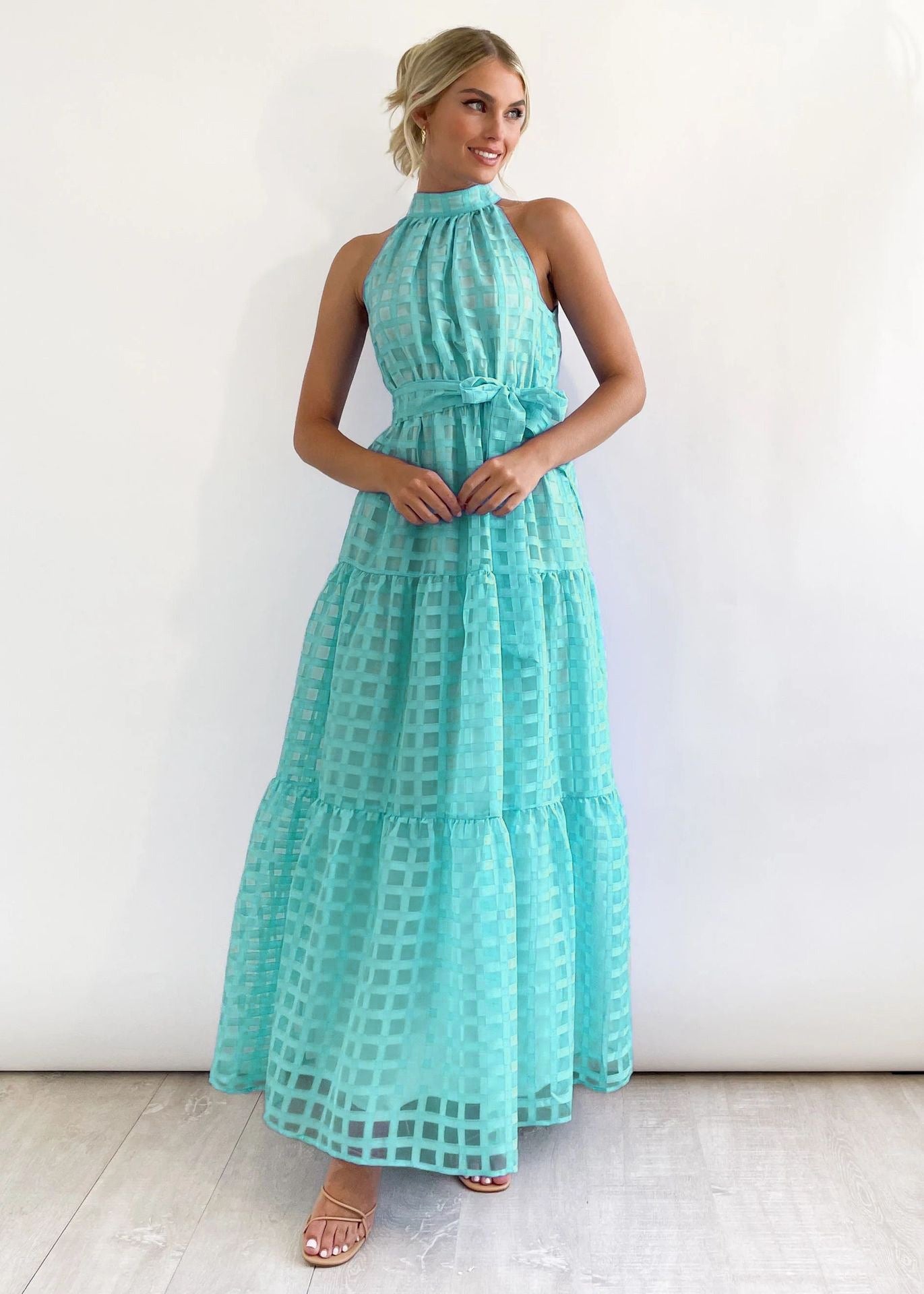 ZERA | PATTERNED FABRIC PUFF SLEEVE MIDI DRESS.
