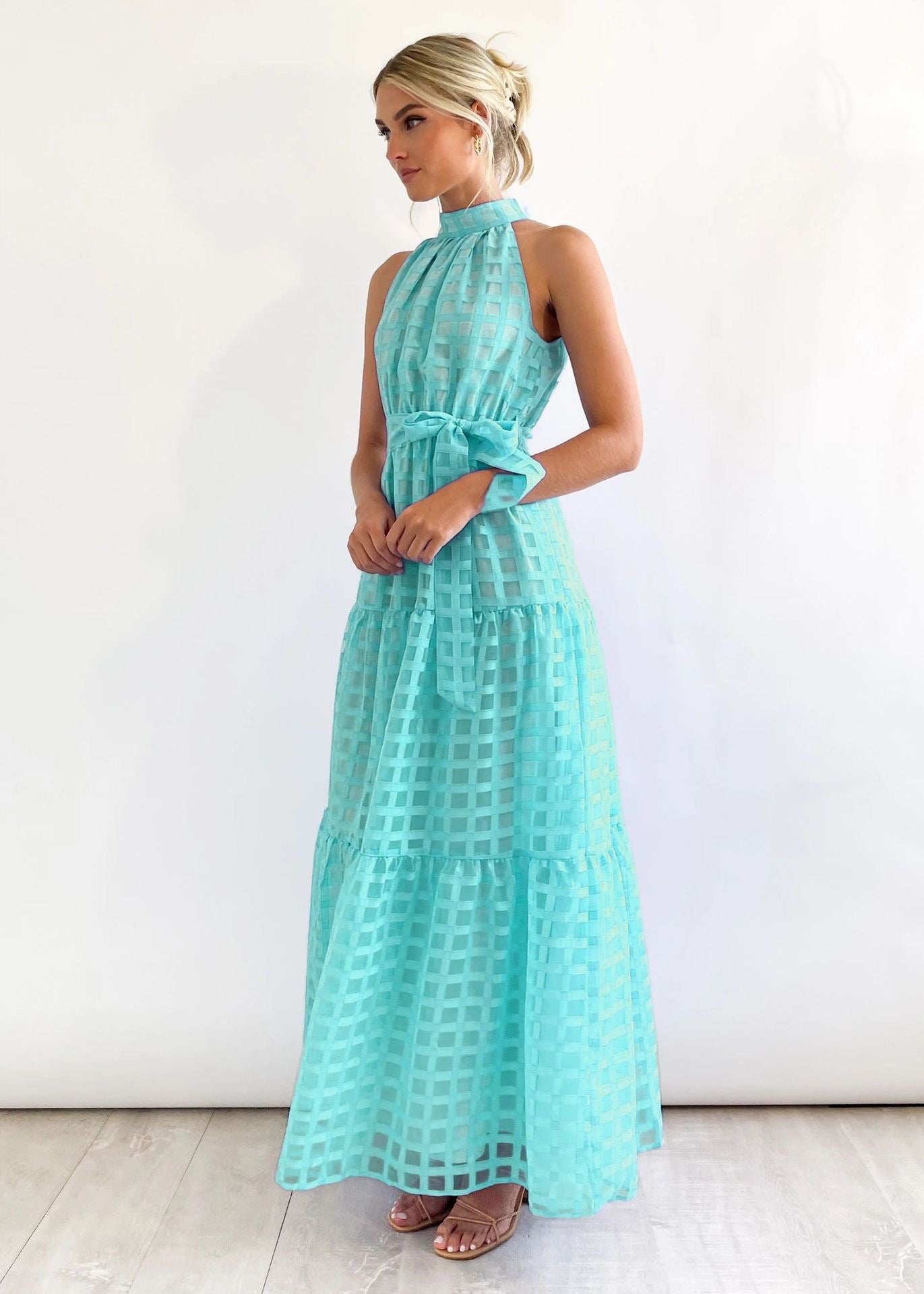 ZERA | PATTERNED FABRIC PUFF SLEEVE MIDI DRESS.