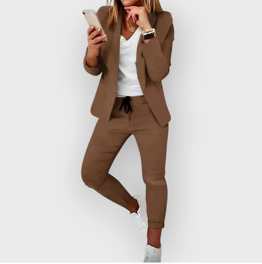 LUCY BLAZER AND TROUSER SETS FOR WOMEN