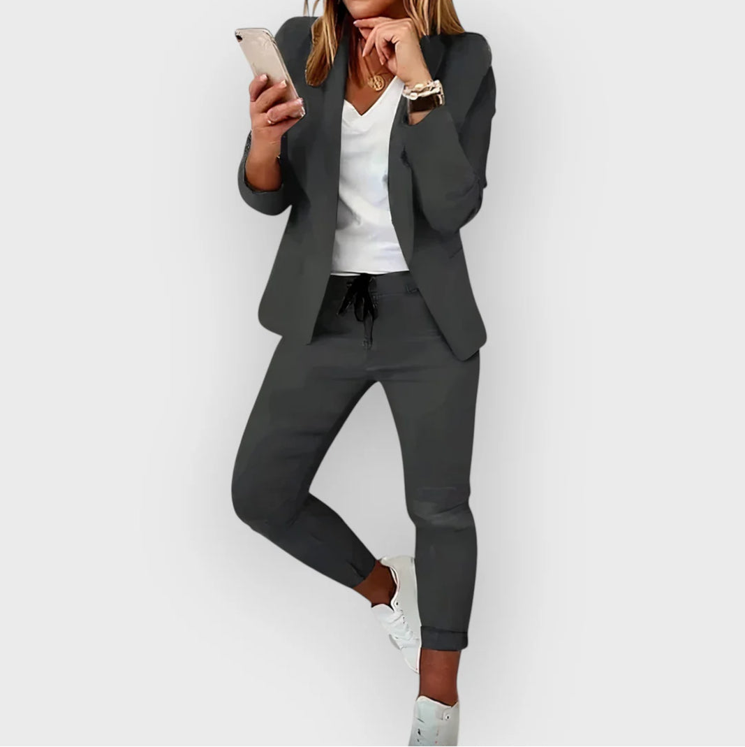 LUCY BLAZER AND TROUSER SETS FOR WOMEN