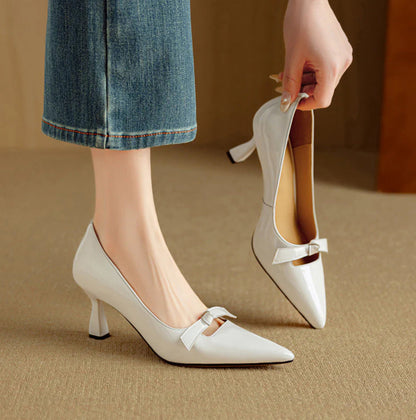 Elaine | Bow Detail Patent Pumps
