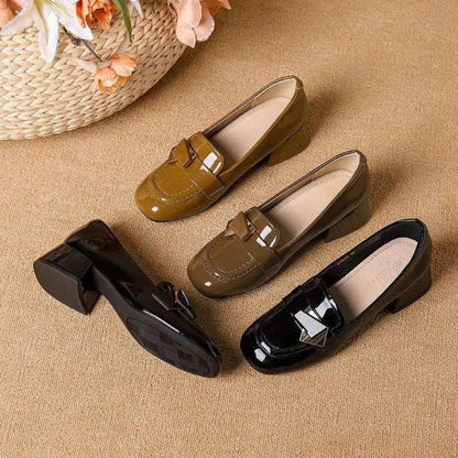 Dorothy | Glossy Bow Loafer Pumps
