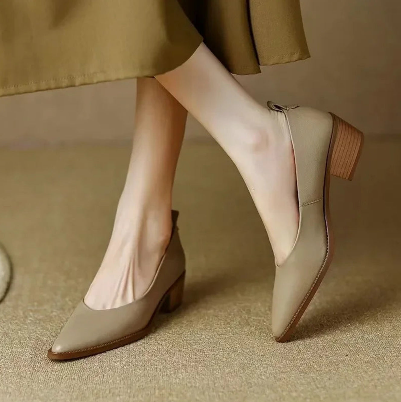 Helen | Classic Block Heel Pumps