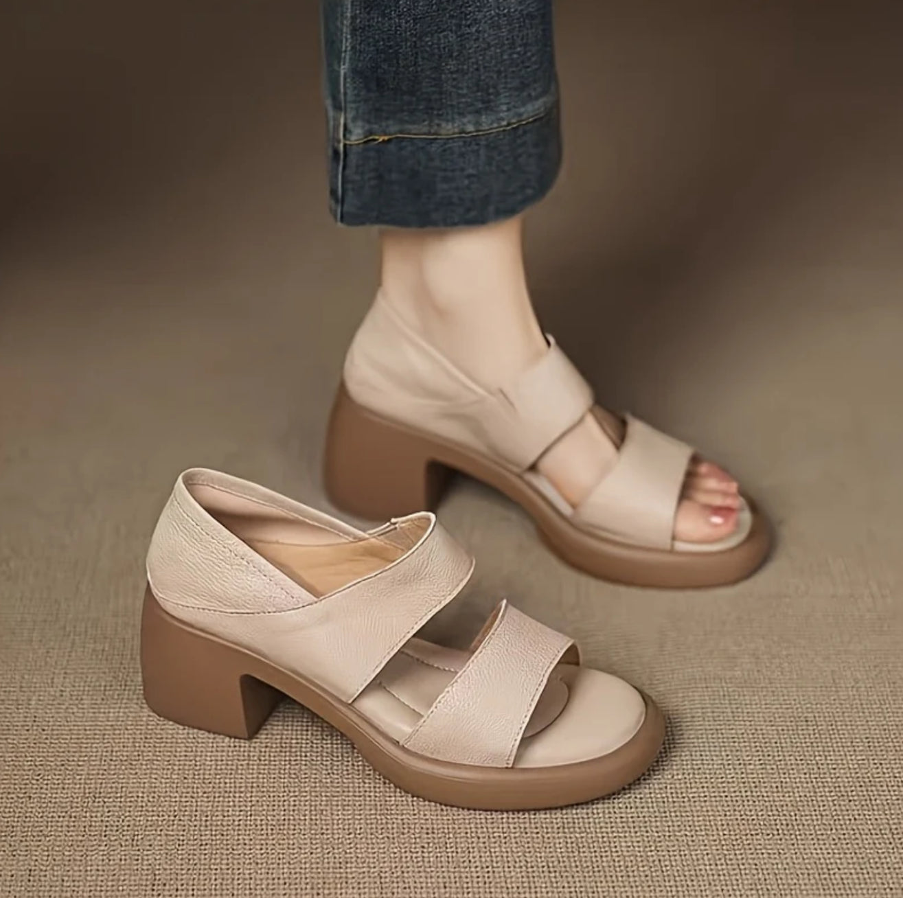 Agnes | Royal Lifted Comfort Sandals