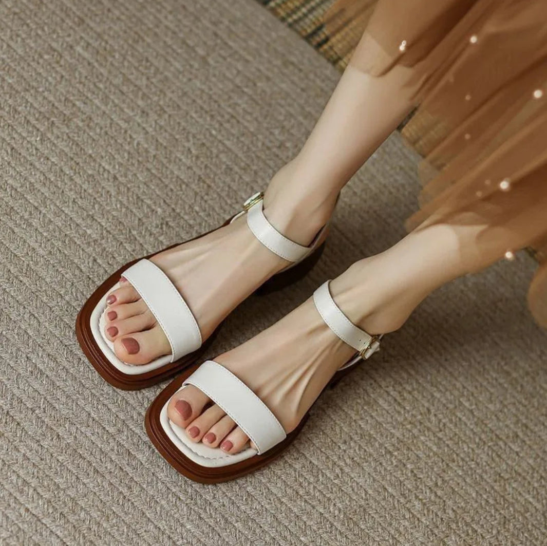 LINDY | ELEGANT SANDALS