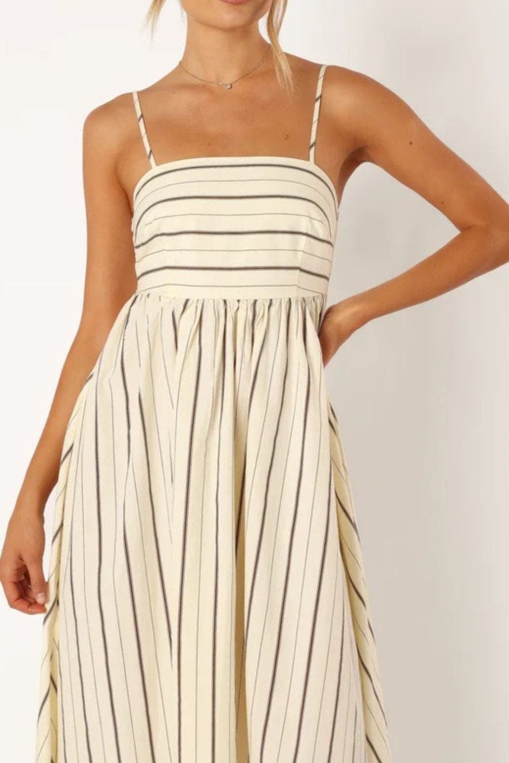 Lumi™ | Vestido Maxi Bare Bloom