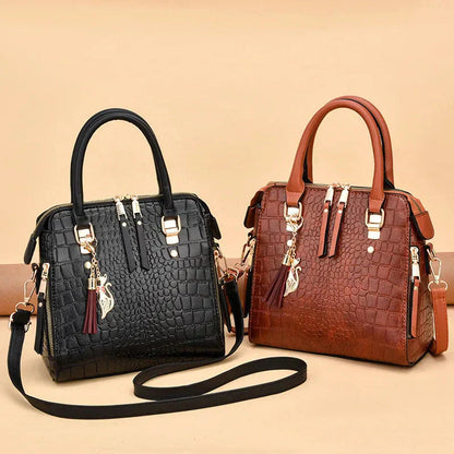 Bolso de Piel Grabada con Textura de Cocodrilo
