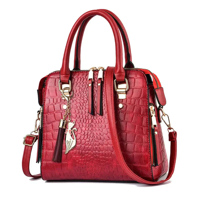 Bolso de Piel Grabada con Textura de Cocodrilo