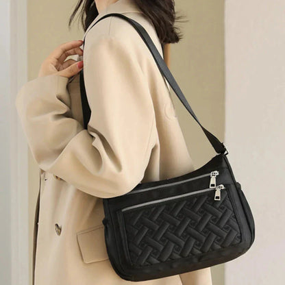 Quynh - Bolso Mensajero de Hombro de Nylon