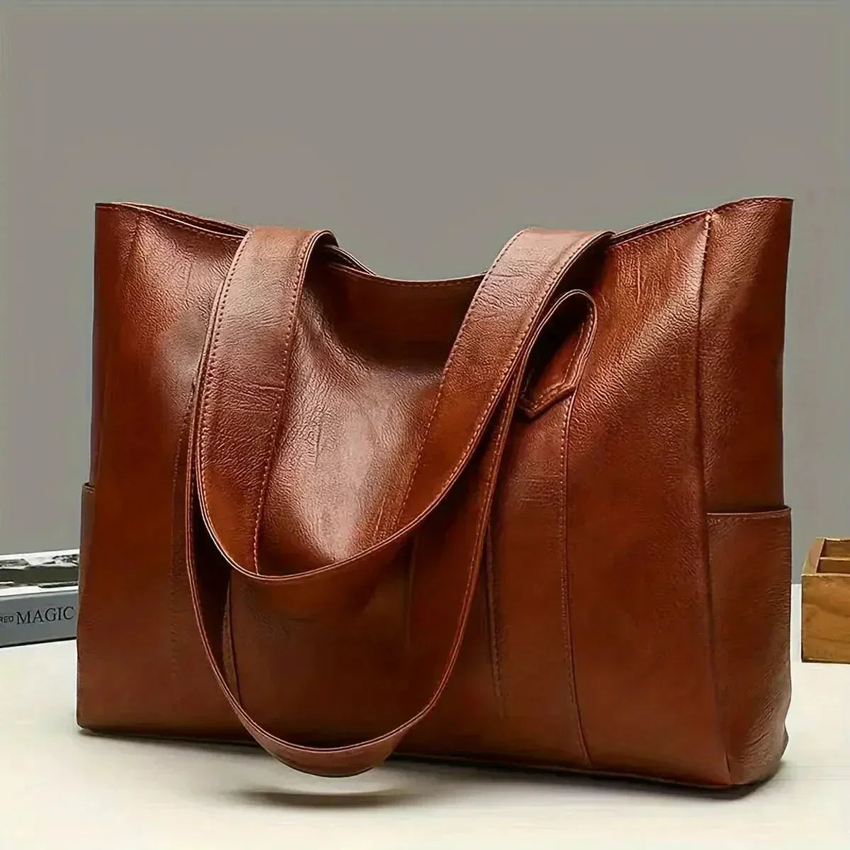 Ava - Bolso de Hombro de Piel Genuina con Estilo Atemporal